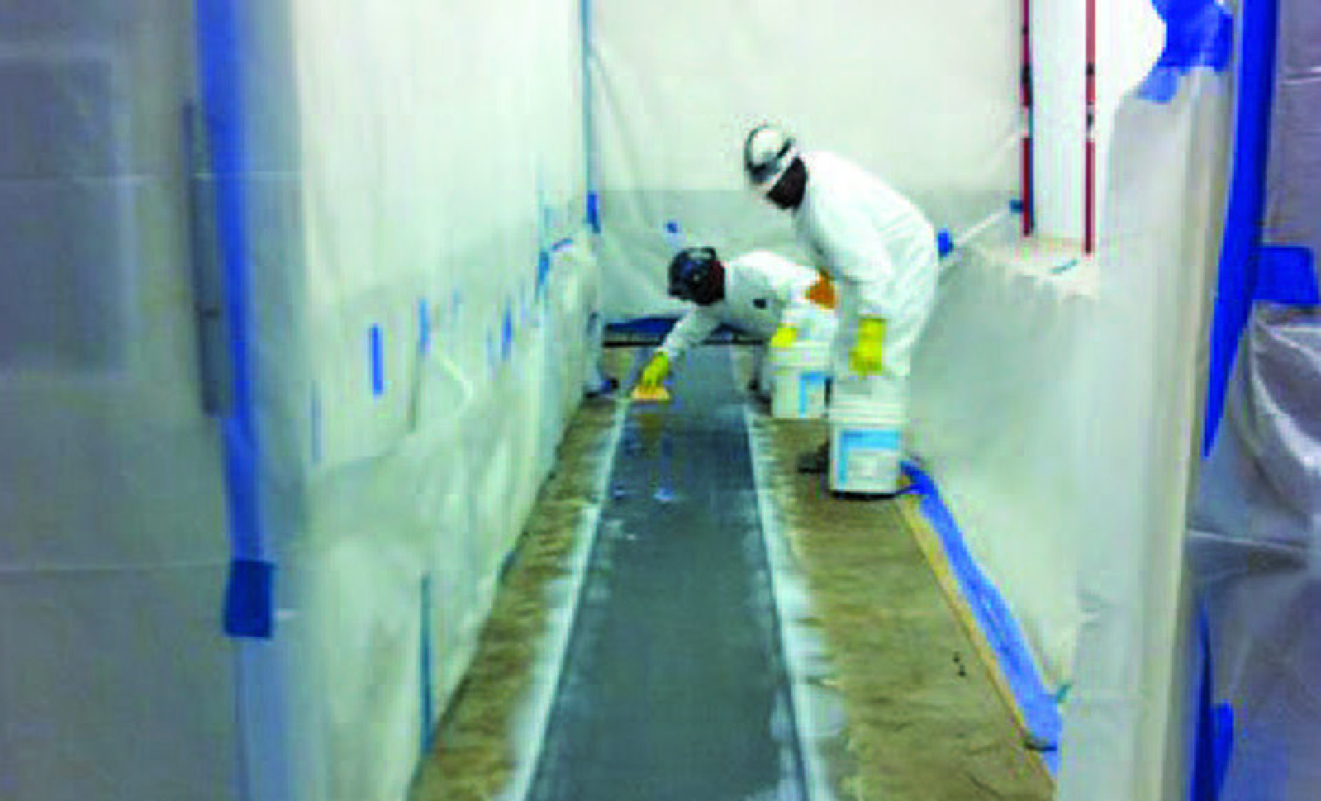 CS - Box Culvert strengthening - Zoar Levee_03.07_3 Tyfo® SCH-41 system application
