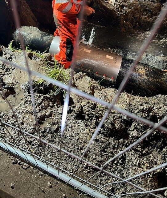 12 inch leak W Pinchbeck